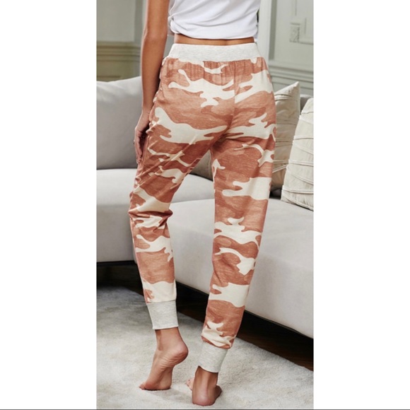 CAMO PRINT KNIT JOGGERS PEACH / ORANGE - Picture 6 of 11